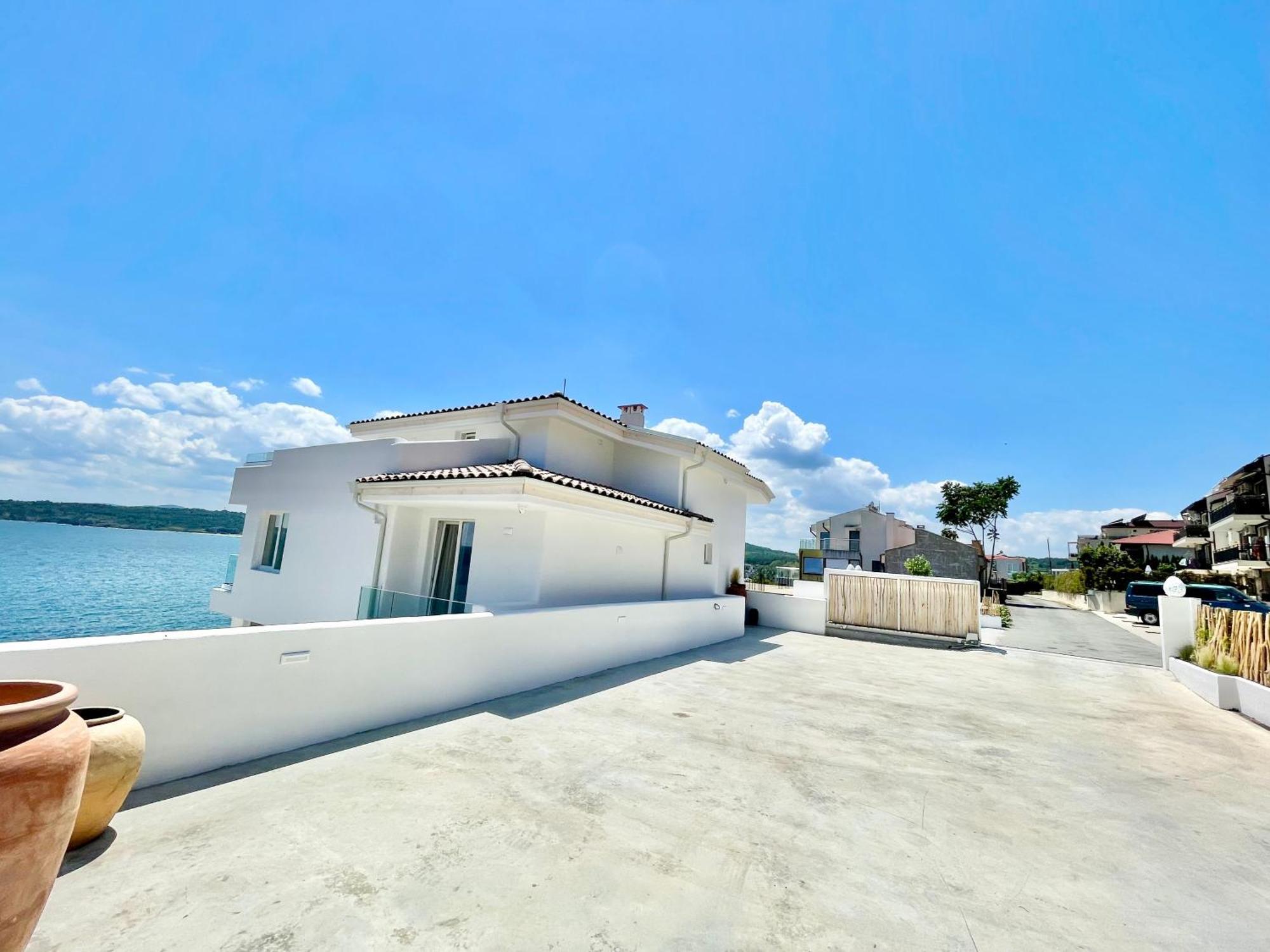 Casa De Oro Lujo Aparthotel โซโซโปล ภายนอก รูปภาพ